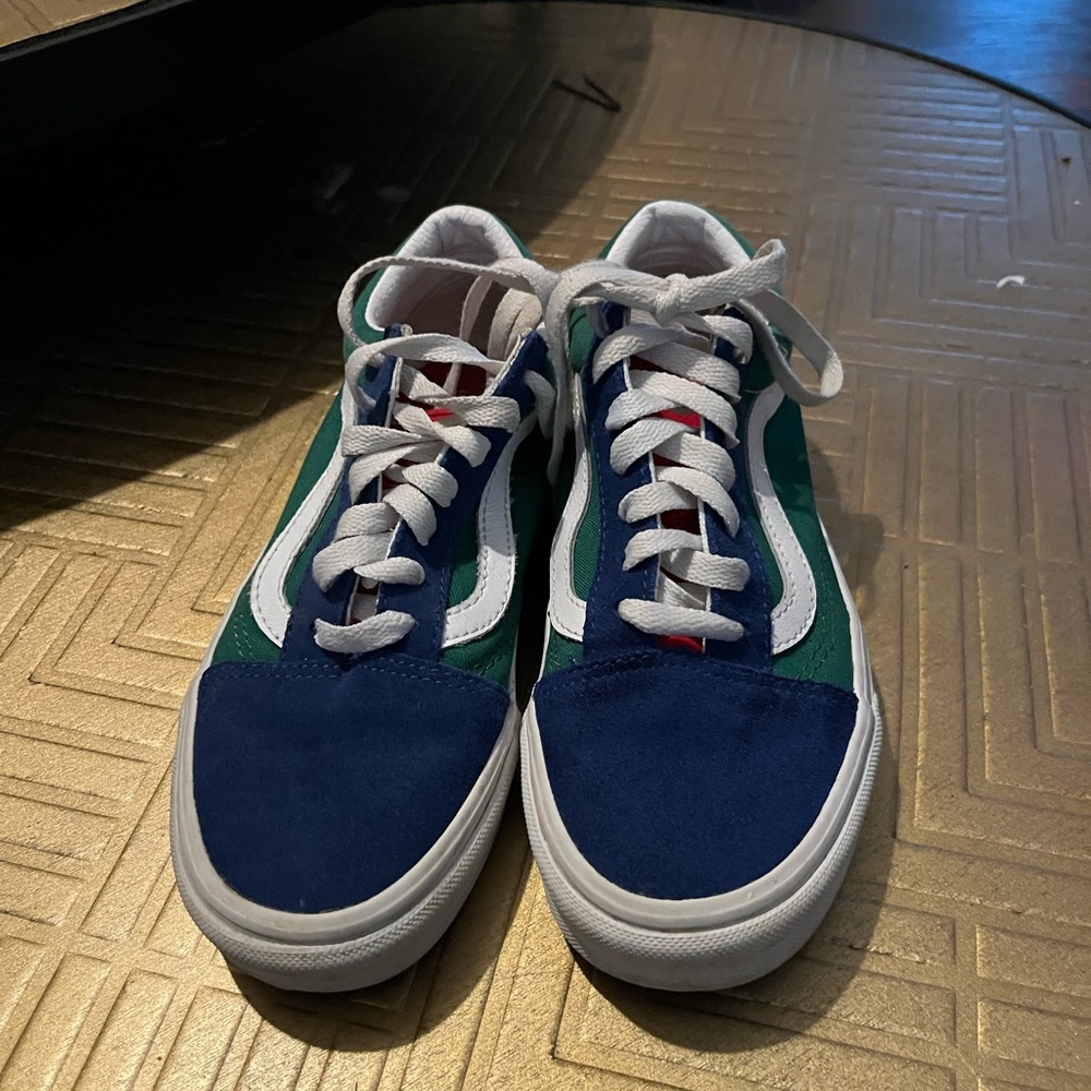 Vans